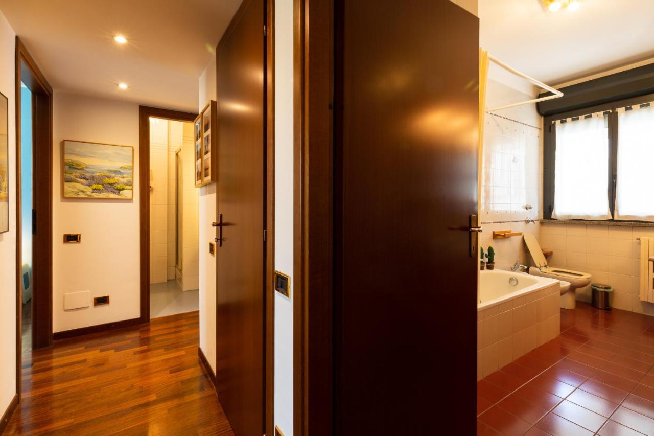 Fara Haus Deluxe - 2 Bedrooms Milan Luaran gambar